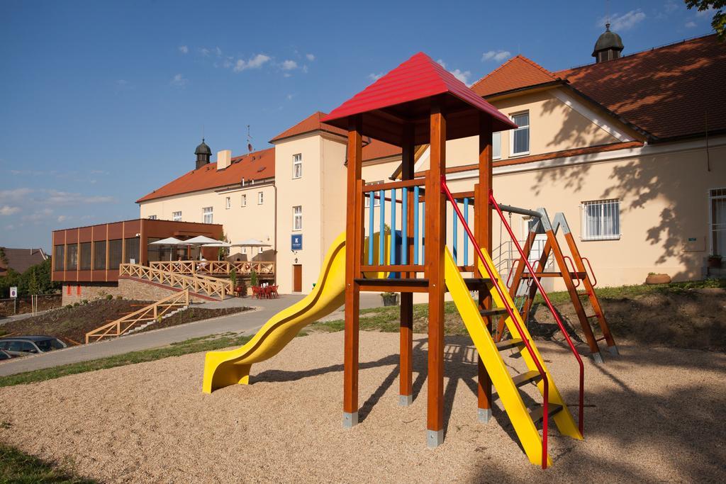 Hotel Pod Zamkem Boskovice Ngoại thất bức ảnh