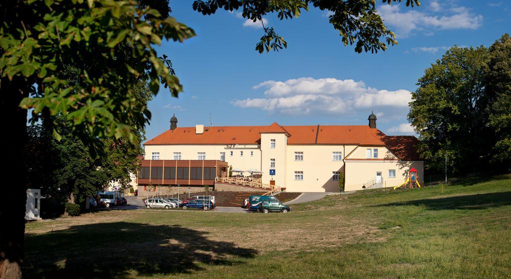 Hotel Pod Zamkem Boskovice Ngoại thất bức ảnh